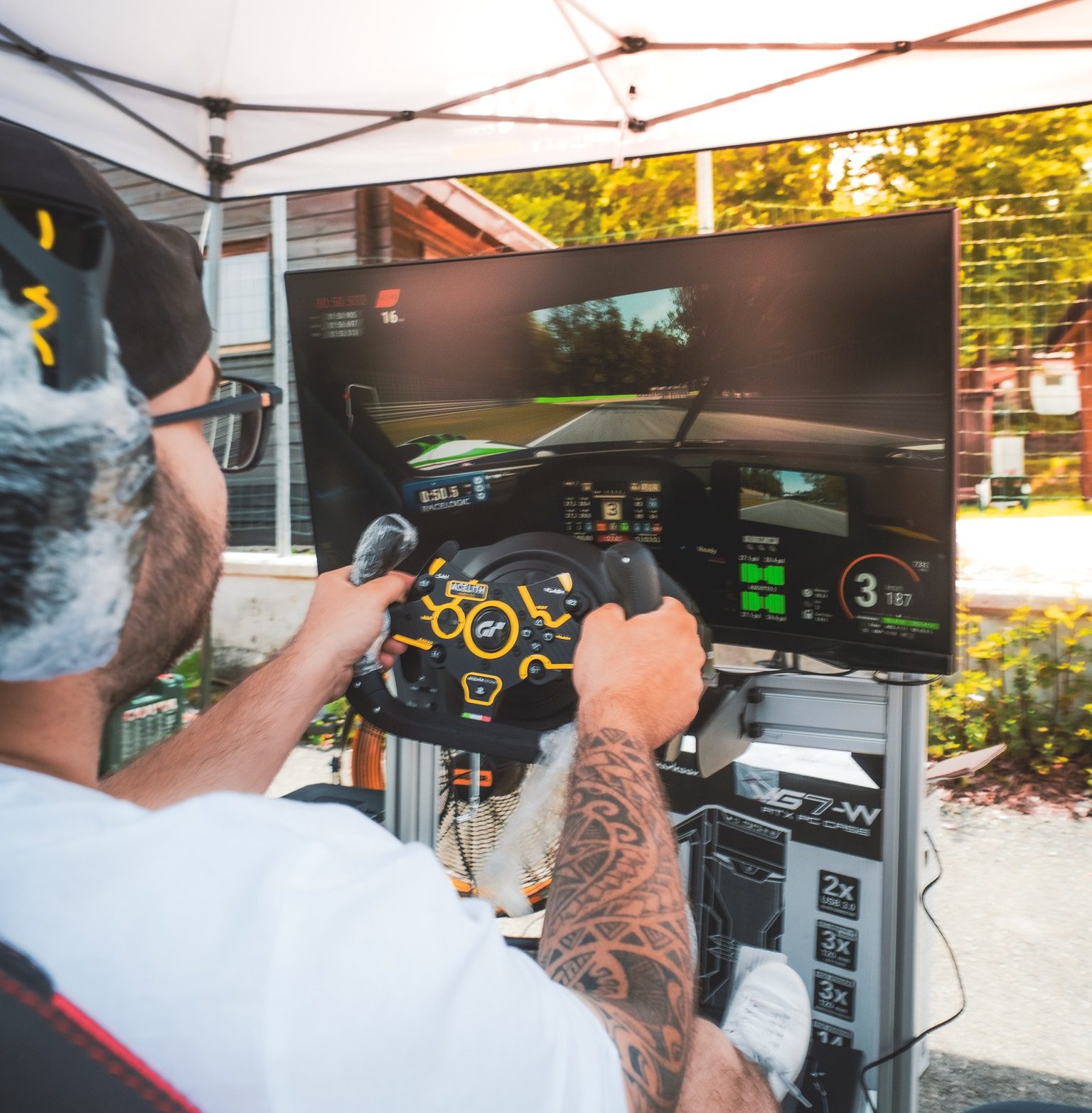 Chi Siamo 3 simulatore driverside